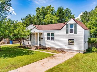 1036 S Miles Ave, El Reno, OK 73036