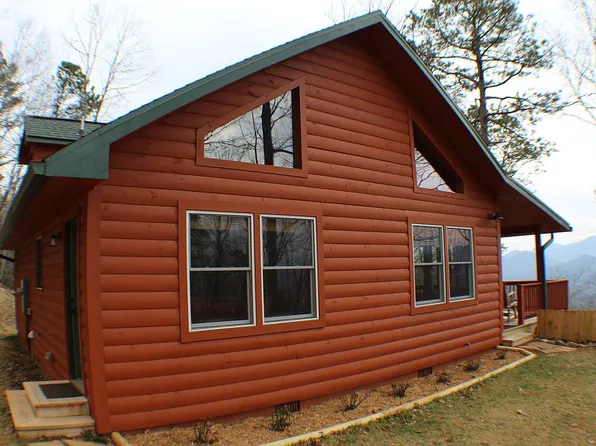 997 Quail Ridge Trl, Franklin, NC 28734