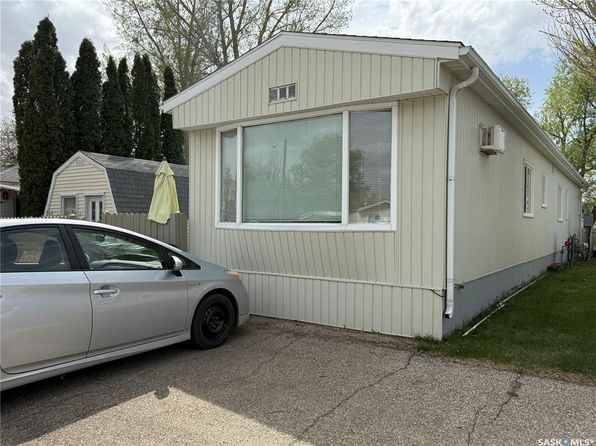 UNIT B4-1455 9th AVENUE NE, Moose Jaw, SK S6J 1C6