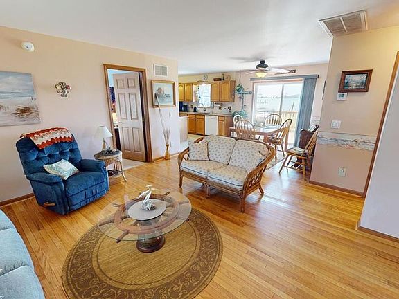 2nd image of 12105 Nandua Shores Dr