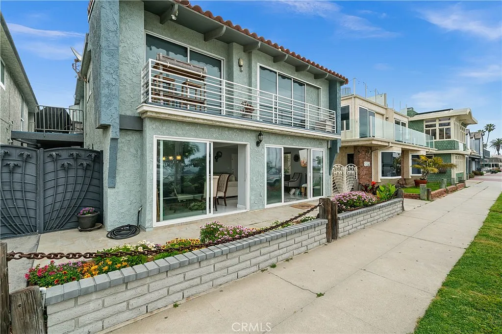 Building Photo - 805 Ocean Ave