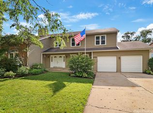3250 Midlane Dr, Wadsworth, IL