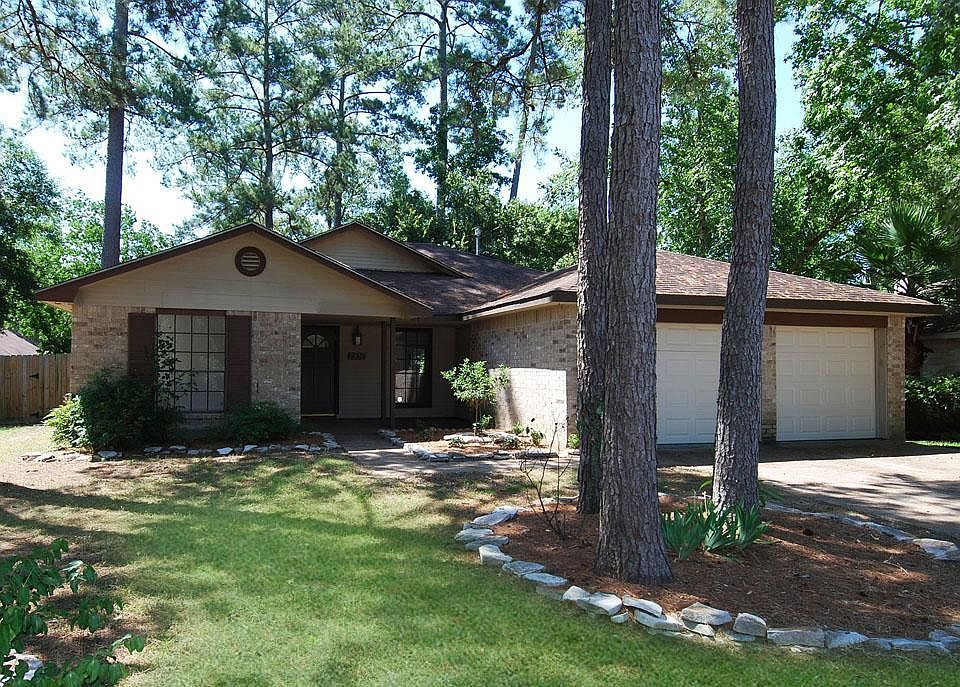 1st image of 2930 Parkwood Manor Dr