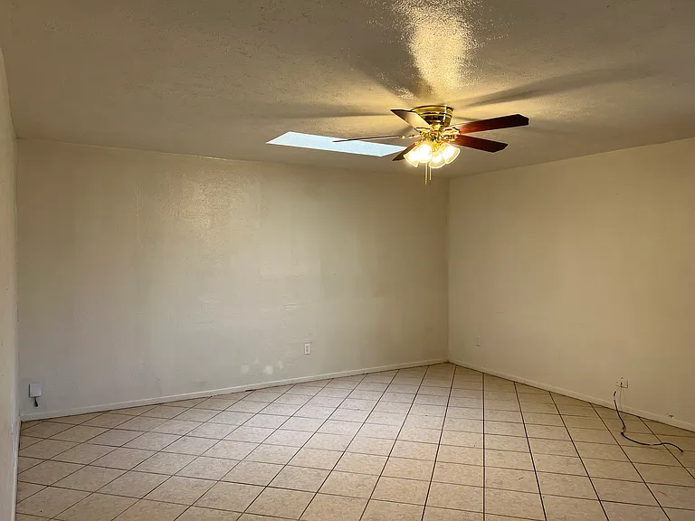 3105 Daytona Dr — Photo 4
