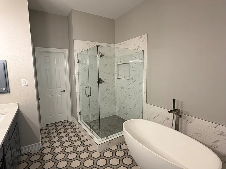 3469 Howell St — Photo 7