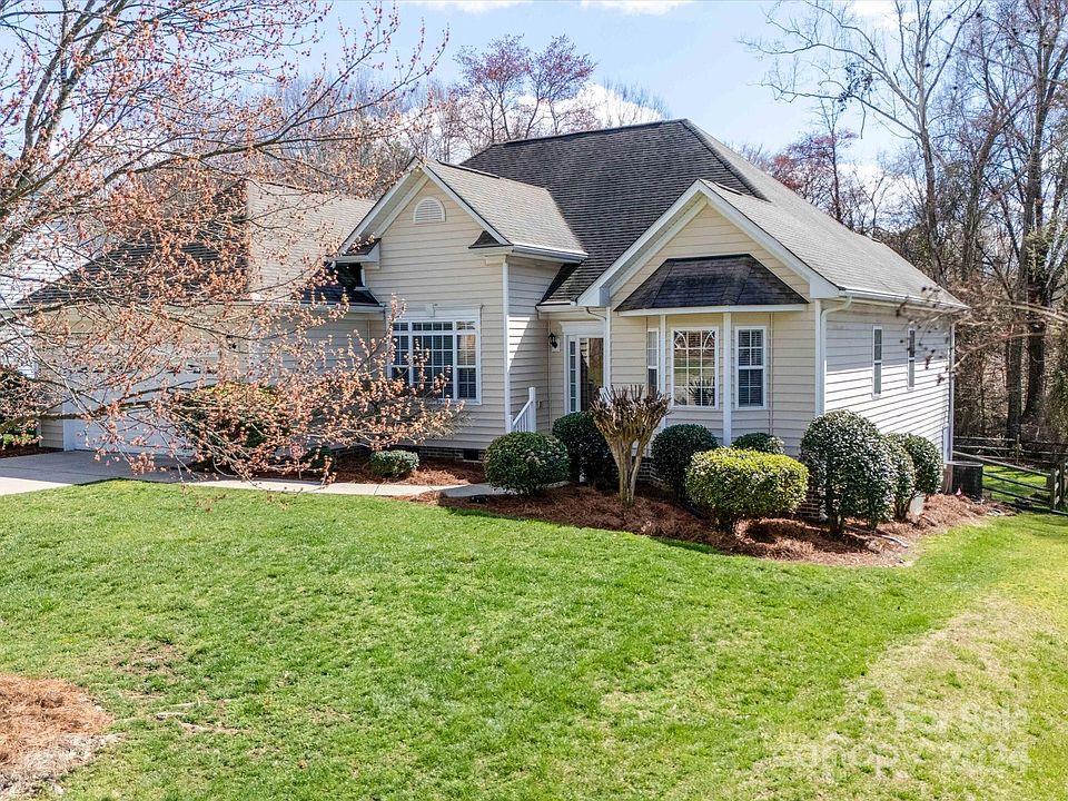 19617 Coachmans Trce, Cornelius, NC 28031 Zillow