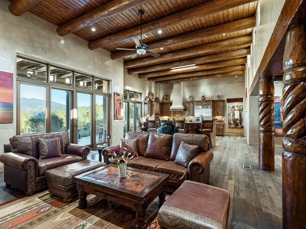 2955 Tesuque Overlook, Santa Fe, NM 87506