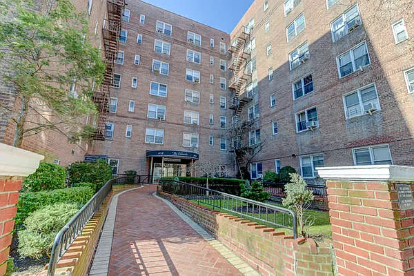 Sold by Exit Kingdom Realty | media 37