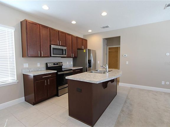 3rd image of 8855 Sperry St #8855