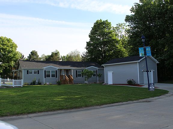2nd image of 2737 Coral Ct