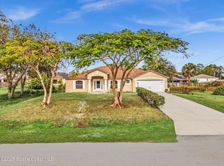 507 Fitzsimmons St SW, Palm Bay, FL 32908