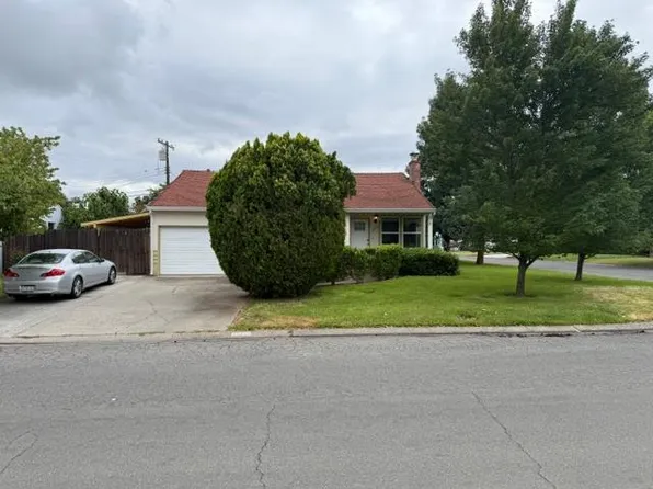 2426 Ione St, Sacramento, CA 95864