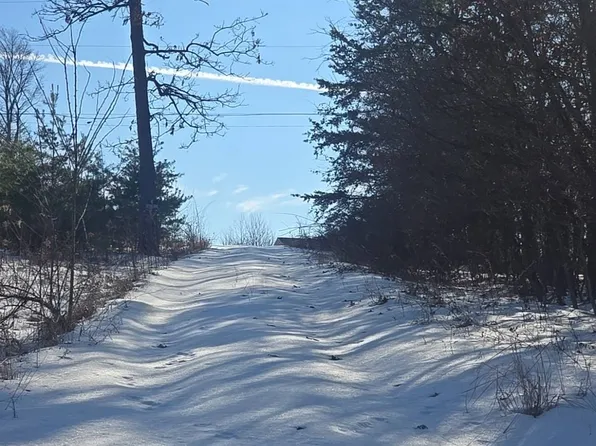 2541 Van Crabtree Rd, Lucasville, OH 45648