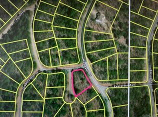 107 Woodlawn Dr, Fairfield Bay, AR 72088