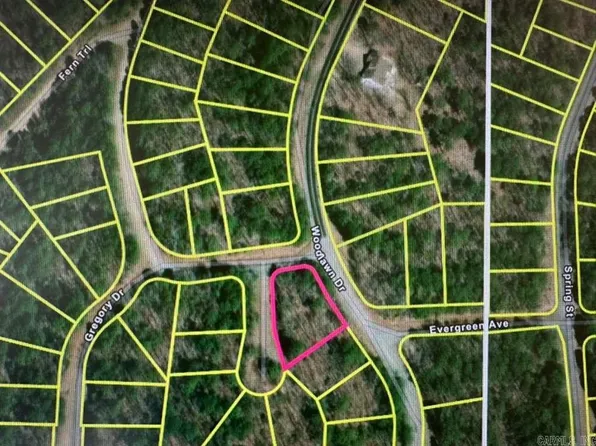 107 Woodlawn Dr, Fairfield Bay, AR 72088