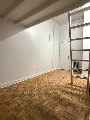 Rented by REAL New York | media 8