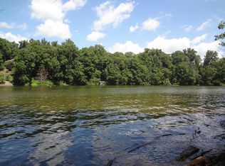 Riversedge Rd, Louisville, TN 37777