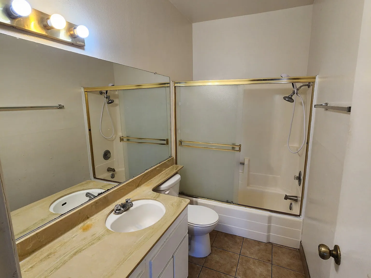 1 bed, 750 sqft, $1,850 — Photo 4