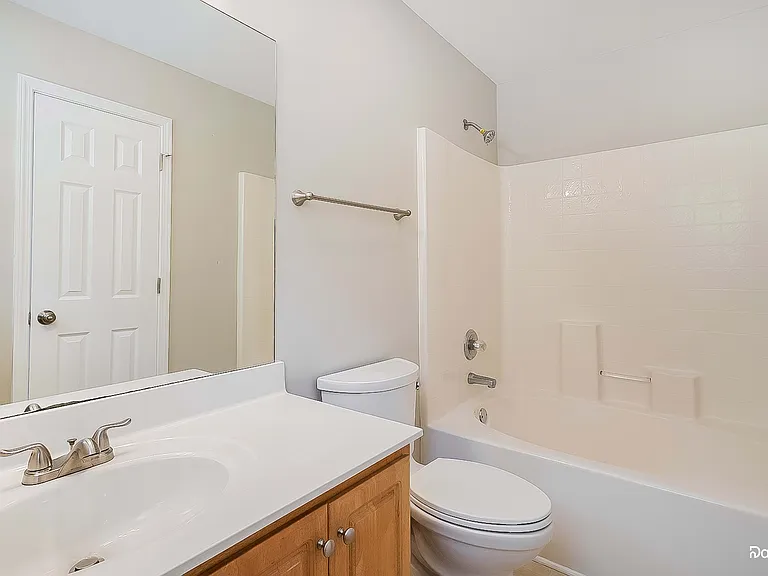 1316 Georgetown Dr — Photo 10