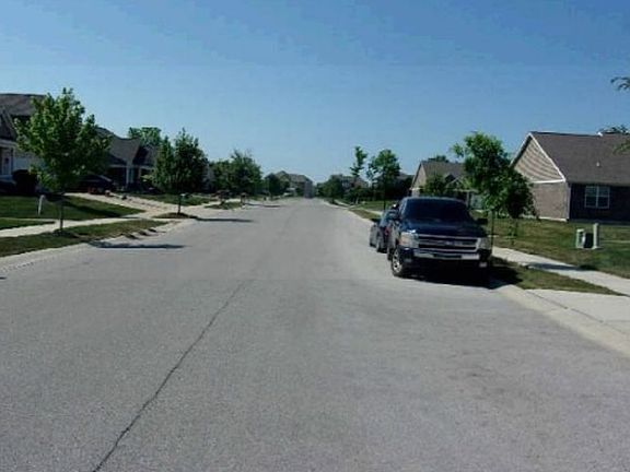 Exterior Neighborhood (street photo)