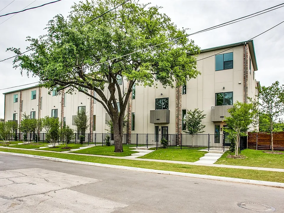 5002 San Jacinto St #105