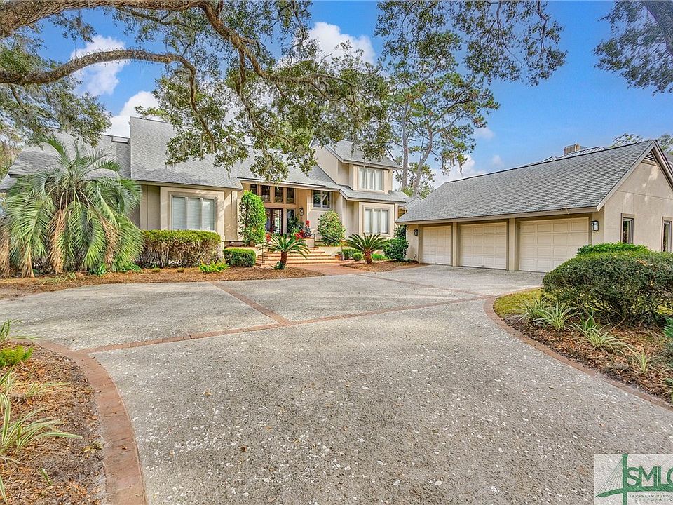 2nd image of 8 Windwalk Lane