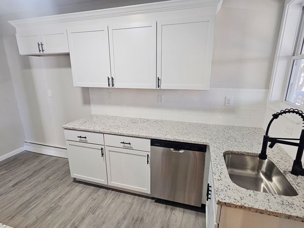 stamford-connecticut-240502497 picture