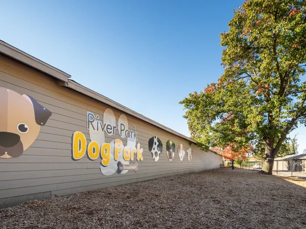 River Park by Broadmoor