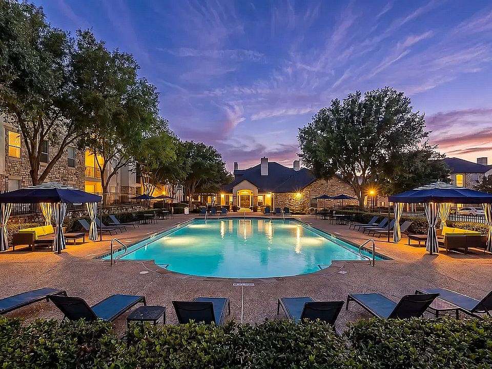 Resort-Style Pool and Sundeck