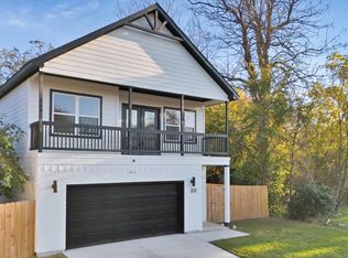 1636 Elsie Faye Heggins St, Dallas, TX 75215