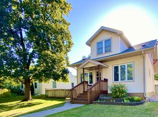 327 22nd St N, La Crosse, WI 54601