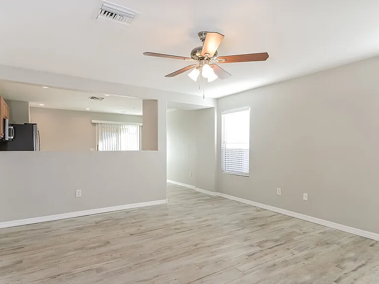 1123 W Calle Del Libro Dorado — Photo 4