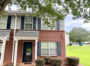 101 Prattling Ct, Atlanta, GA 30349