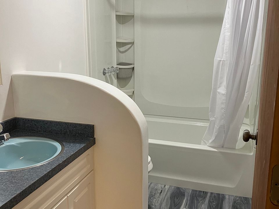 Full bath
