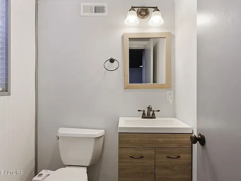 6579 E Garwood Cir — Photo 14
