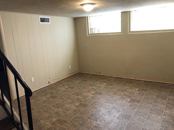 3rd image of 3104 Glenwood Ct