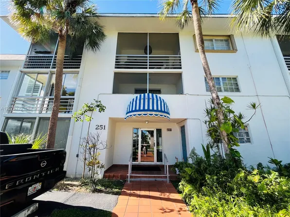 251 Galen Dr APT 101E, Key Biscayne, FL 33149
