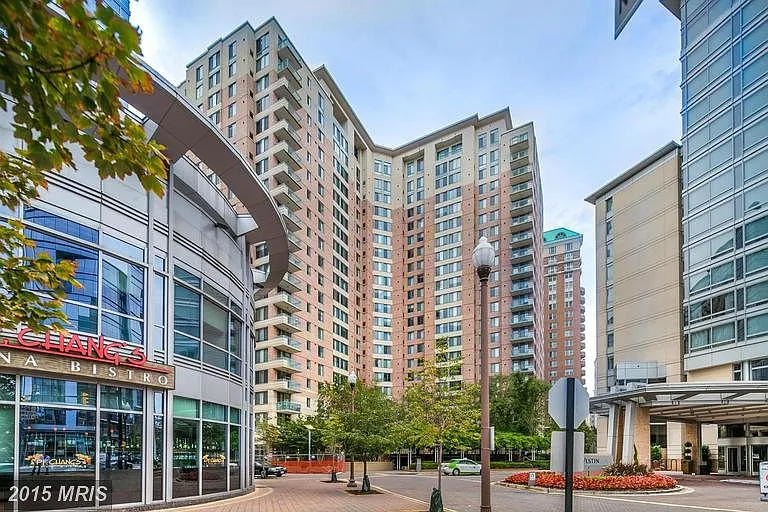 851 N Glebe Rd #1303