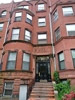 2nd image of 1063 Beacon St #10
