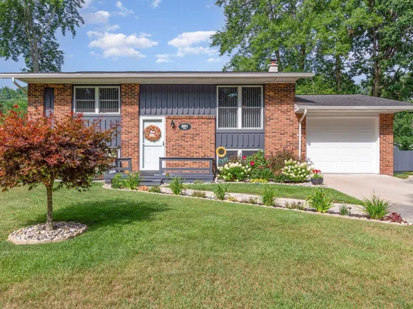 801 Wildes St, Midland, MI 48640