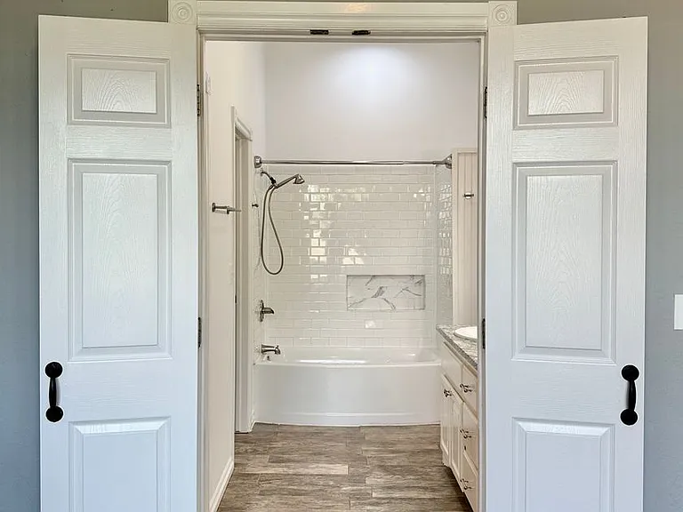 27 NW Havenshire Cir — Photo 12