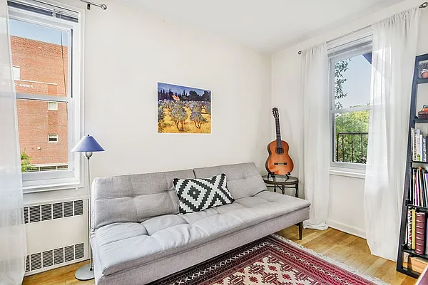 Sold by Compass | media 31