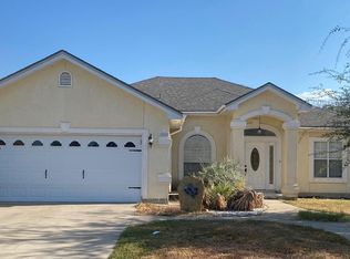 2982 Superior Dr, Eagle Pass, TX 78852