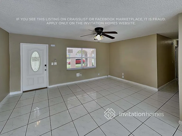 10927 Gallery St — Photo 3