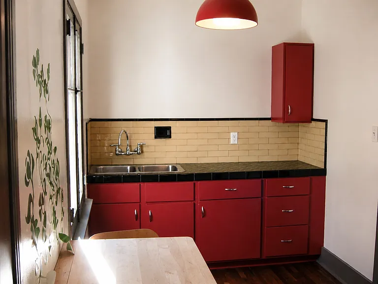 628 N Virgil Ave #3/4 — Photo 8