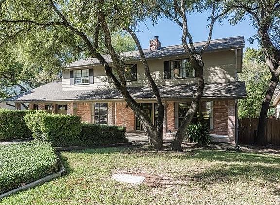 2nd image of 2000 Mistywood Dr