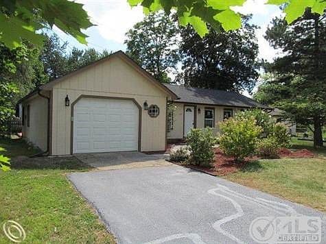 1765 LAKESVIEW DR OXFORD (43).JP