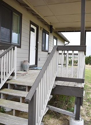 4th image of 403 Summerwood Dr