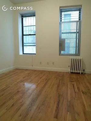 Rented by Compass | media 26