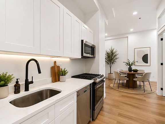 4th image of 680 Broadway APT 2